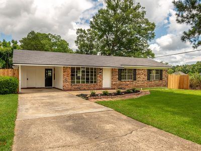 7447 Songwood Dr