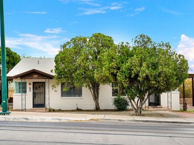 2109 & 2111 N Stanton St #A & B