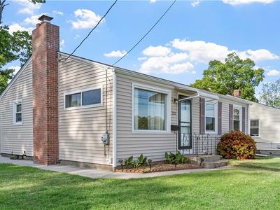 22 Balbo St