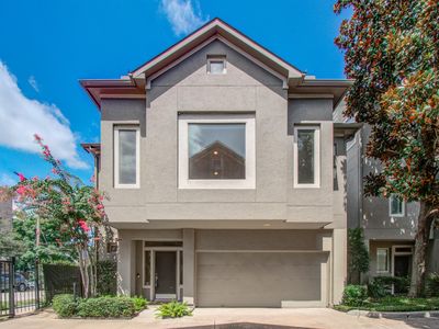 4448 Center St