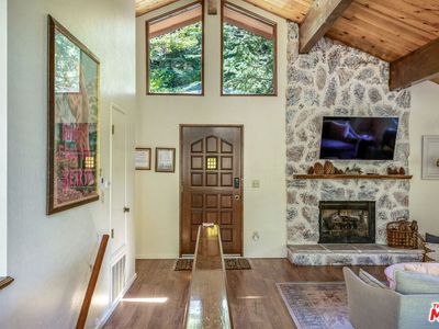 2378 Rim Of The World Dr