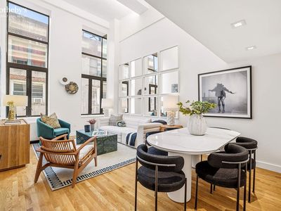135 W 70th St APT 6C