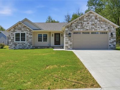 517 Whitetail Trl NE