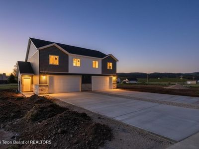 94 Country Creek Ln