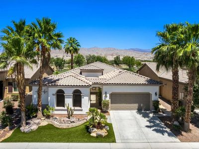 81226 Avenida Colonias