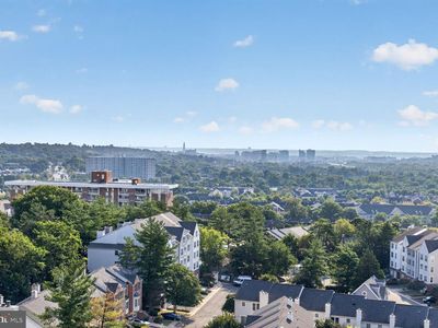 250 S Reynolds St APT 1109