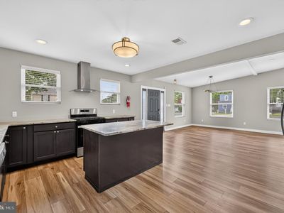 128 Fairview Ave