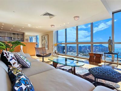 1177 Queen St APT 4610