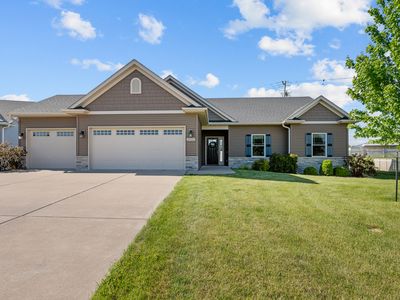 3550 Deckard Dr