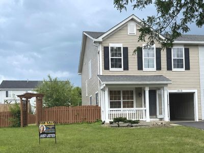 Property at 1313 Burns Ln, Minooka, IL