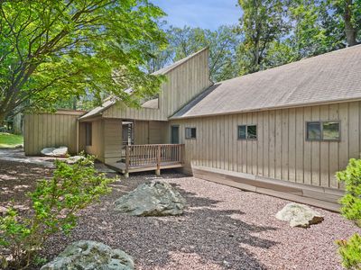 1016 Rock Rimmon Road