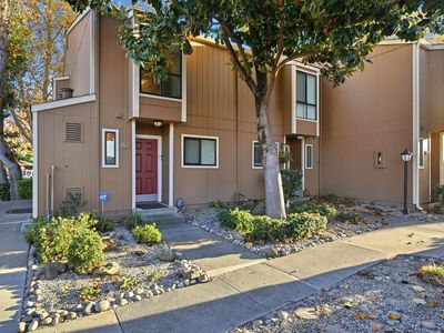 8985 Alcosta Blvd APT 162