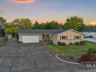 14961 Eagle Dr
