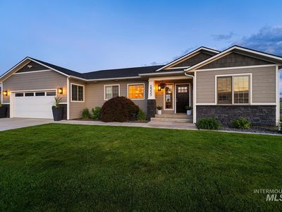 2555 Remington Way