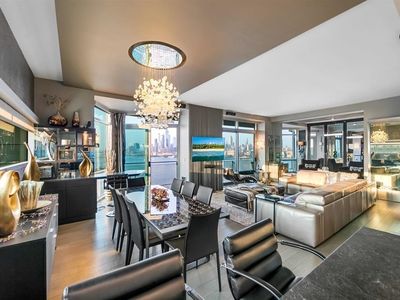 225 River St APT 1901