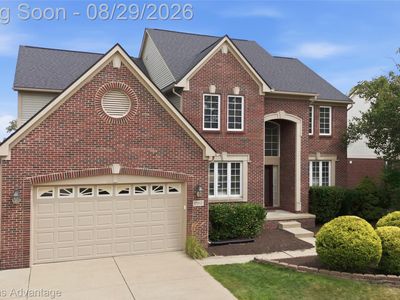 17012 Algonquin Dr