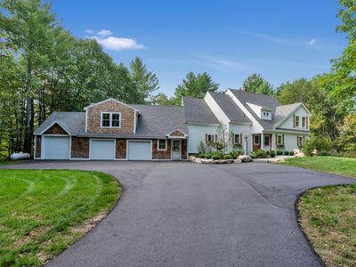 6 High Point Drive
