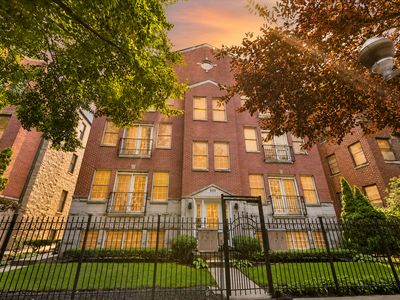 853 W Lakeside Pl APT 1W