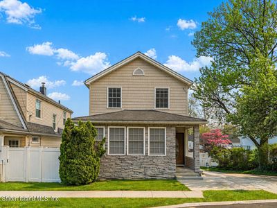148 Spring St