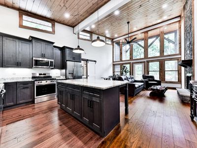 312 Campbell Camp Cir