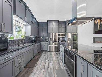 9318 E Creek Bend Dr