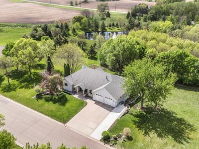 400 Klarsyn St SE