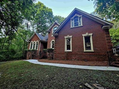 186 Royal Oaks Ln