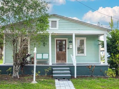 2320 E 12th Ave