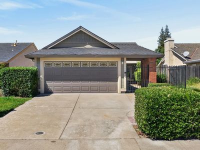 8048 Cardale Way