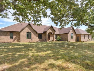 9215 W Farm Road 94