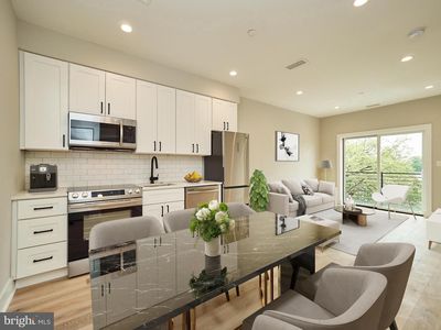 1016 17th Pl NE #203
