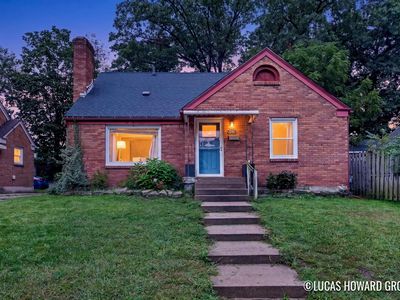 1548 Rossman Ave SE