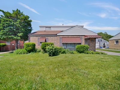 10912 S Pulaski Rd