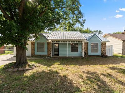 Property at 119 McAnally Dr, Mabank, TX