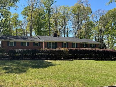 214 Spring Dr
