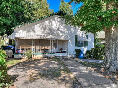 1923 Heckle Street