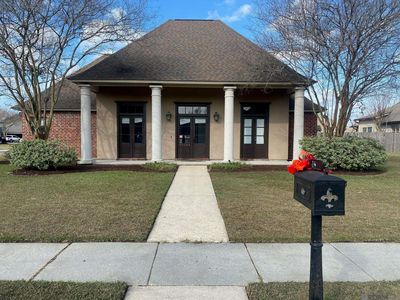 19203 Chardonnay Ave