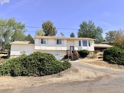 Property at 26 NE Nelson Dr, Pendleton, OR