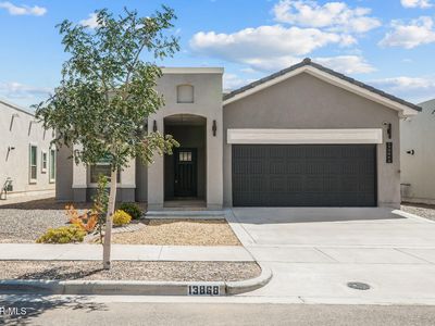 13868 Paseo Perlas Dr