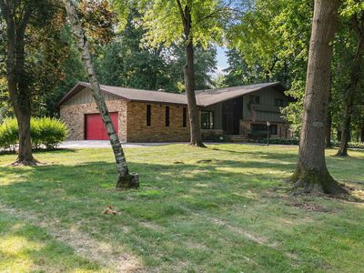 110 Woodside Ct