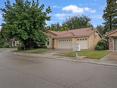 10087 River Falls Cir