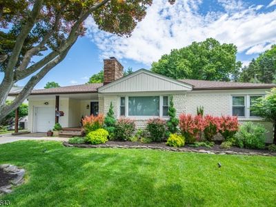 4 Brookhill Pl