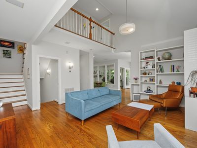 Property at 208 Columbia Pl W, Chapel Hill, NC