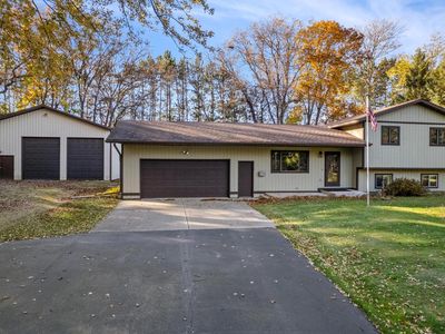 21923 Fleming AVENUE