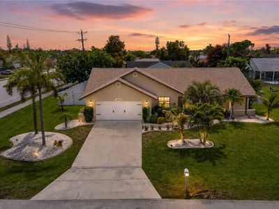 402 SW 37th Ln