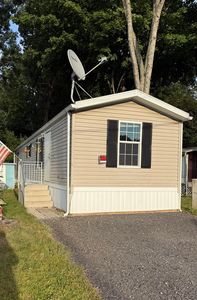 557 SW Cutoff #67