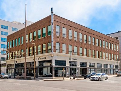 1801 2nd Ave #202