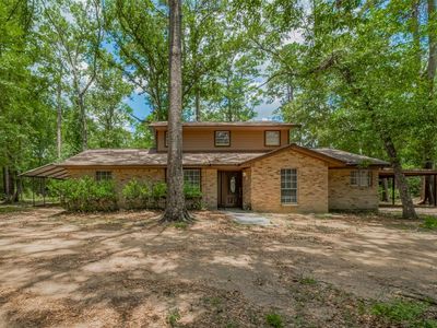 24595 Lakewood Dr