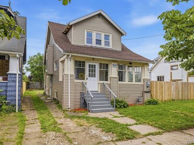 56 Elmer Ave