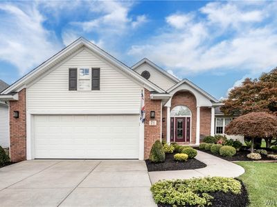 71 Steinway Ct